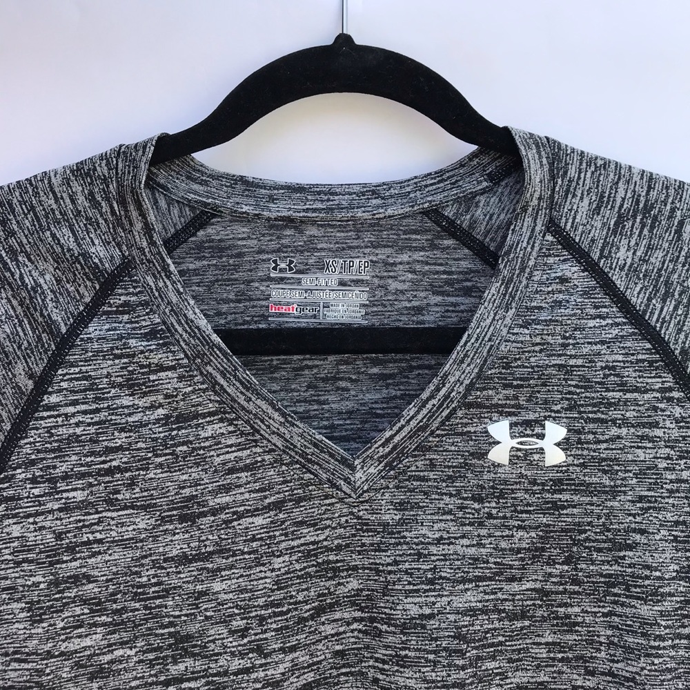 Under Armor Top - Picture 2 of 4